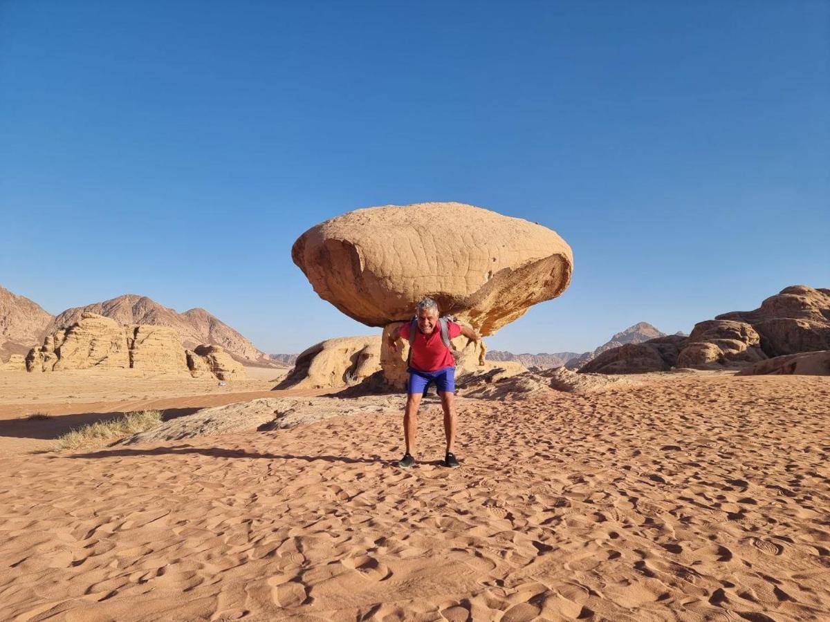 Mojo Camp, Wadi Rum Exteriör bild