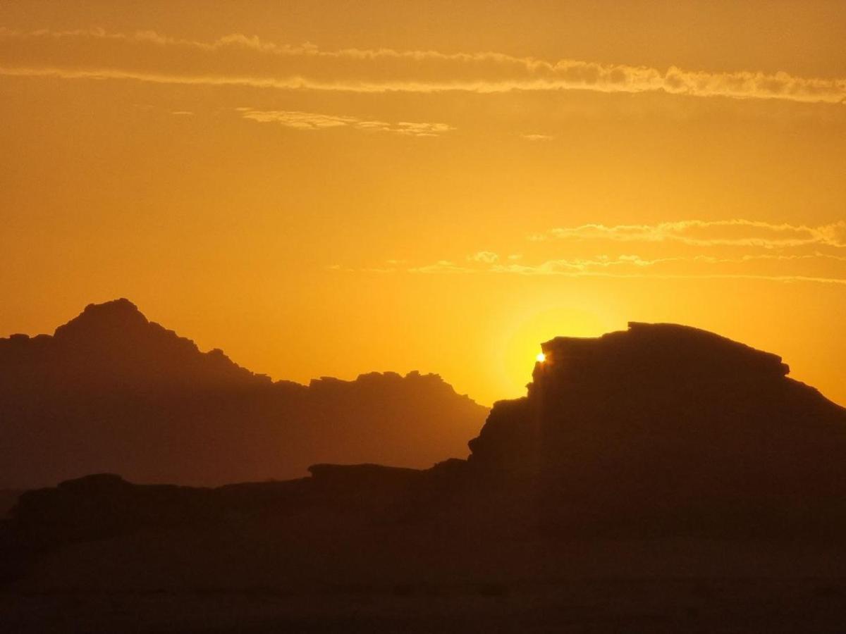 Mojo Camp, Wadi Rum Exteriör bild