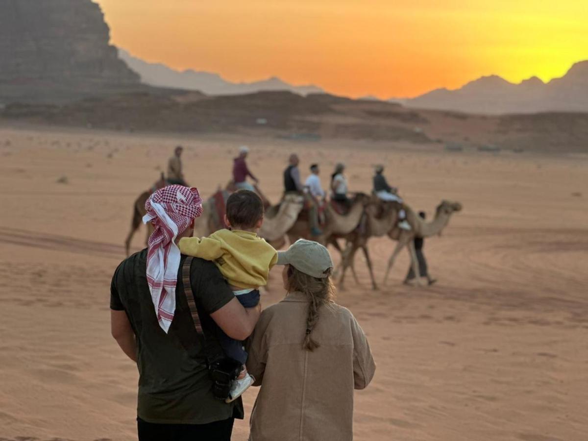 Mojo Camp, Wadi Rum Exteriör bild