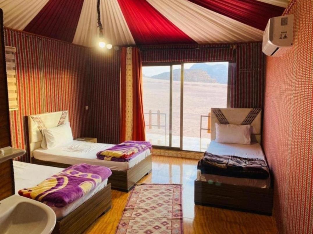 Mojo Camp, Wadi Rum Exteriör bild